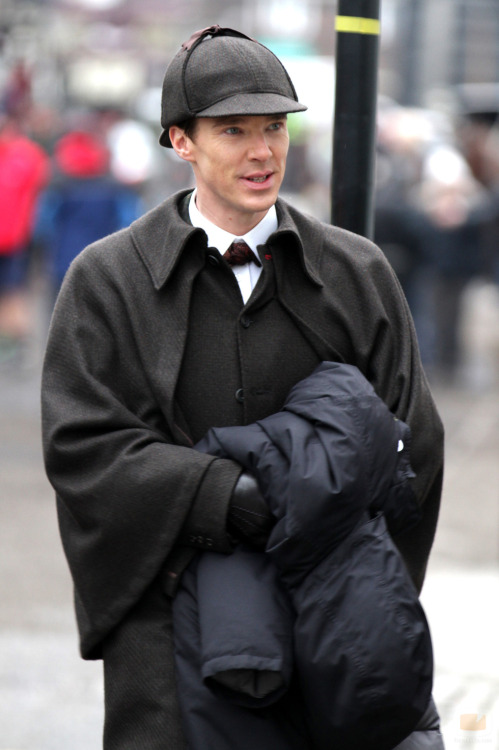 blackstarjp:Martin and Benedict, Una at today’s setlockwww.formulatv.com/noticias/43799/fotos