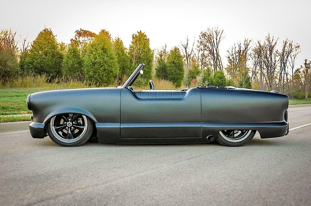 blinddragonmetalart:   Maverick Metro, Mark Hayden’s ’54 Nash 