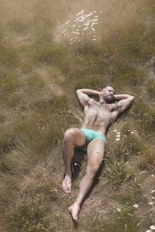 a4f101:  summerdiaryproject:   EXCLUSIVE     THE RAPIDS    with   BRITISH CANOE ATHLETE   MATTHEW JAMES LISTER    PHOTOGRAPHED IN HERTFORDSHIRE, UK BY LEE FAIRCLOTH    FOR SUMMER DIARY assistant: Chris Parkes    Lee Faircloth is a photographer living