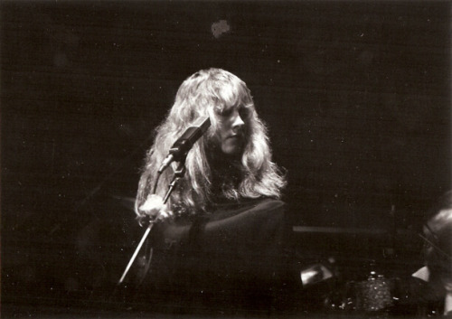 lonelywoolf:Stevie Nicks, Rumours Tour, Seattle, 3 September 1977. Photo’s by Bill Hansen.