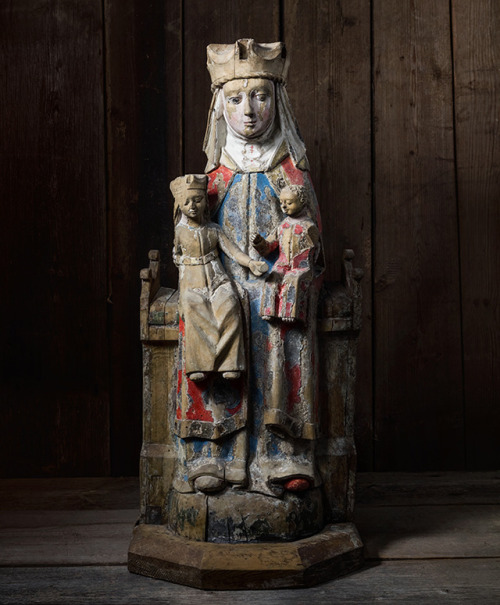 Saint Anna, Mary and Jesus* birch, oak* late medieval era* Rusko, Finland* Turun museokeskusMuseot F