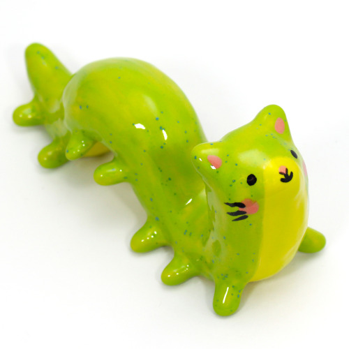 ponypeople:Ceramic cat-erpillar