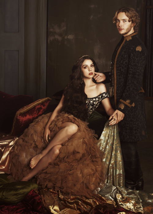 theqveenofthorns - Toby Regbo and Adelaide Kane in Reign (2013)