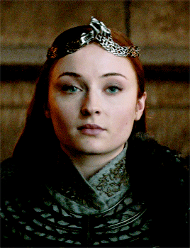 starksistersdaily:Sansa and Arya’s first and last appearances