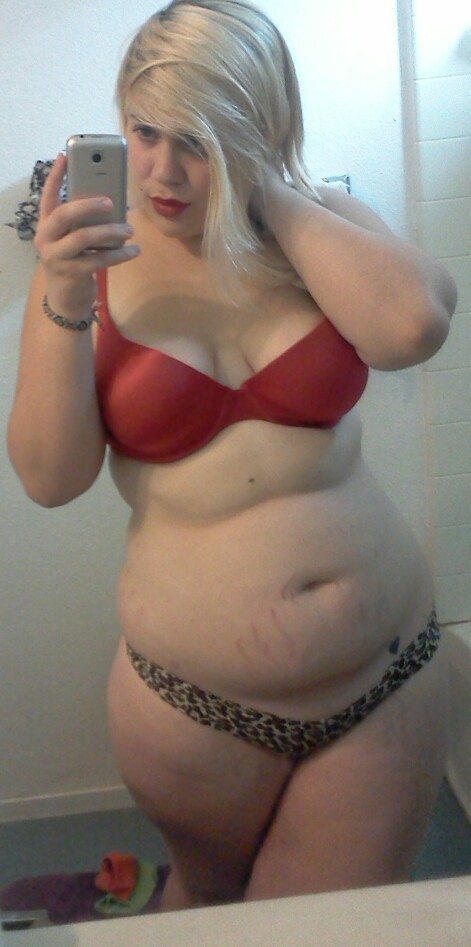 fat-everywhere-pics:  First name: Kristin Looking for: Pics exchange Pictures: 76