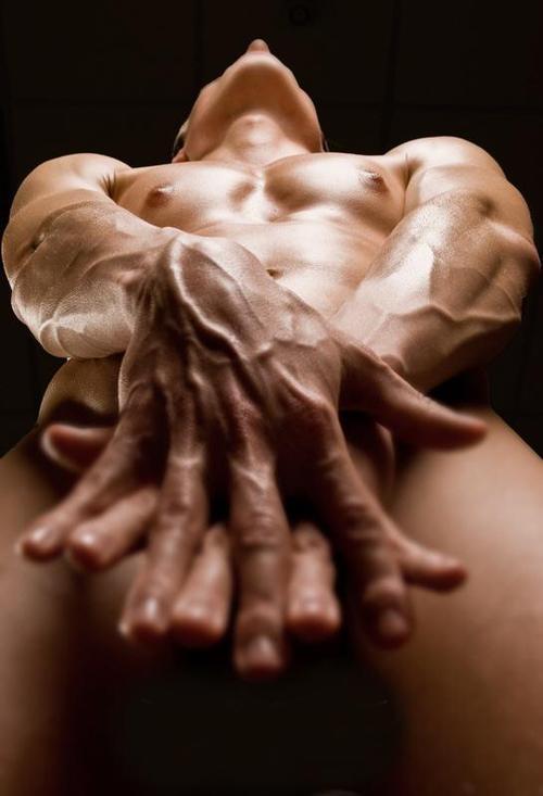 completelyfine:  http://completelyfine.tumblr.com/ Thanks for following!