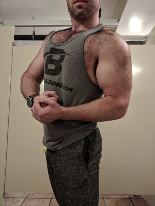Another chest day, another reason to flex and show off like the muscle slut I am. Pecs felt super fu
