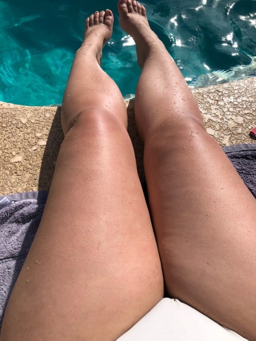 I attempted to tan my pale ass legs
