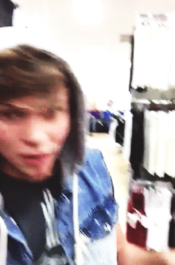 ✿ teenage queen ✿