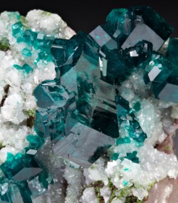 mineralia:  Dioptase with Dolomite from Namibia by Dan Weinrich 