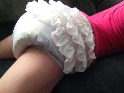 thebabyrebecca:  New frilly diaper covers ^_^ Yay aren’t they Cuuutee :0