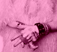 phireside: grimes by tom oldham (details) not my photo, just my edit 