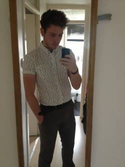 hellopeter:  scorqio:  New shirt  omg