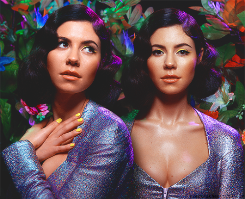 lizardclubpresidente: electracheart: FROOT (2015) I love her omfg