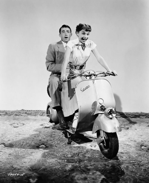 Gregory Peck, Audrey Hepburn and Eddie Albert in Roman Holiday (1953)