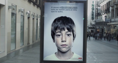 itsthatyoutubegirl: darebearlee: thescienceinforever: klaatu: Interesting child abuse poster A poste