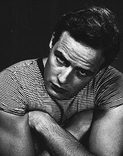gemdoyle:  “Marlon Brando.Young Brando, obviously. Nobody’s worn a pair of jeans