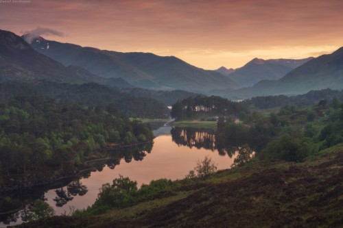 skyeluna: voiceofnature:  Scotland by Daniel KordanJust as I remember it &lt;3  My heart.