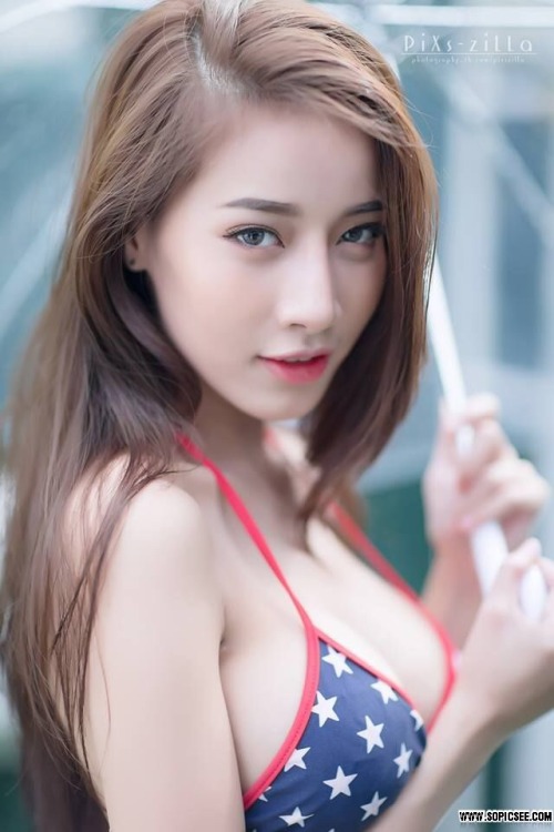 pahria:  Pichana Yoosuk