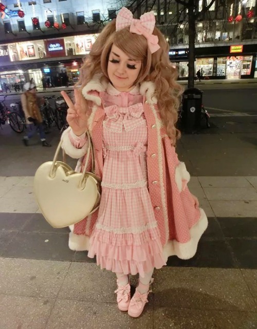 danslesroses:my favourite lolita coords from 2014. it was a great year! i got to
