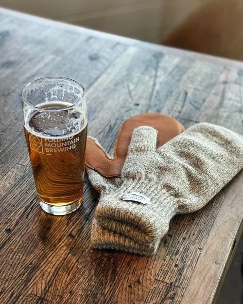 Beer break then back to the mountains. Stay warm in our Fleece-Lined Oatmeal Wool Mittens. Men’s siz