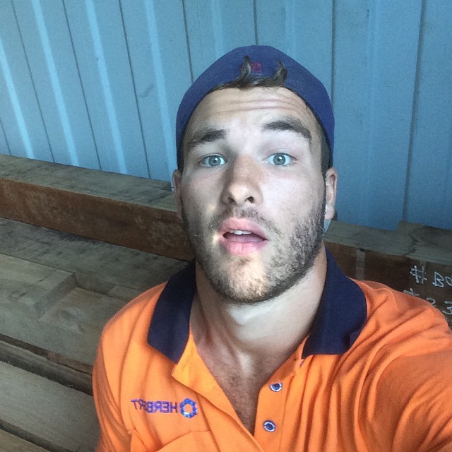 scruffy JIZZ monkey!