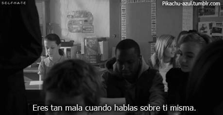 unachicasolamas:  sobre ti misma