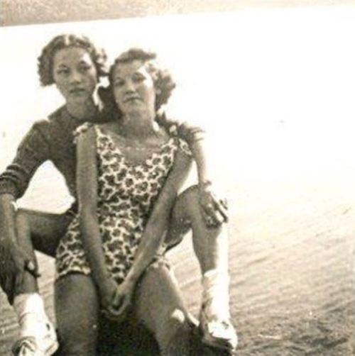 365daysoflesbians:Date unknown. Place unknownA found photo inscribed with “Betty and Martha forever”