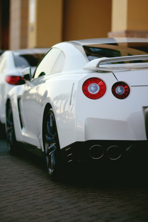 automotivated:  crash—test:  Friday (by | Musfir)  