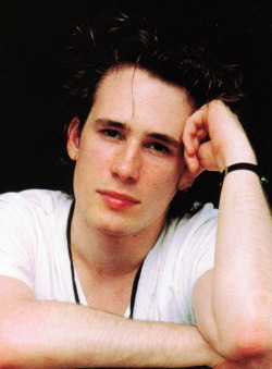 ananula: Jeff Buckley photographed by David