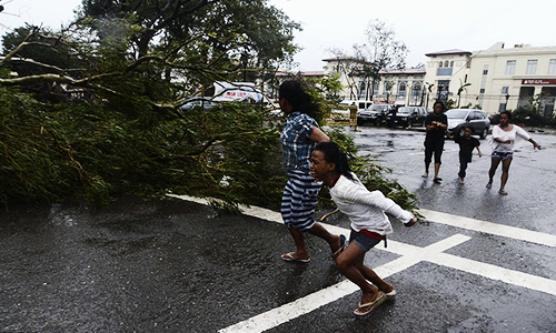 TYPHOON HAIYAN RIPS THROUGH CENTRAL PHILIPPINESTyphoon Haiyan is a Category 5 storm, the strongest t