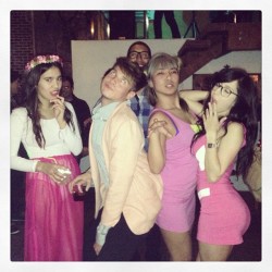 #datasstho #prettyinpink @thaliaaaaaaaa @chrisbossya @jonnahllamas @toyfactory @weekendpilots