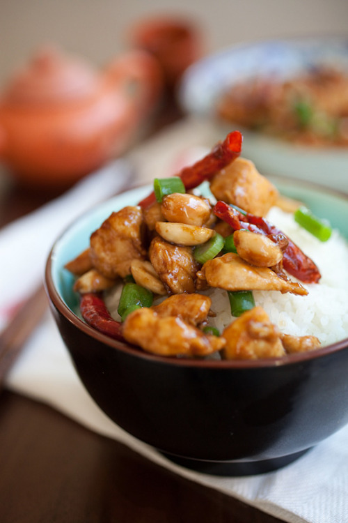 foodiebooty - Kung Pao Chickenwith recipe (link)