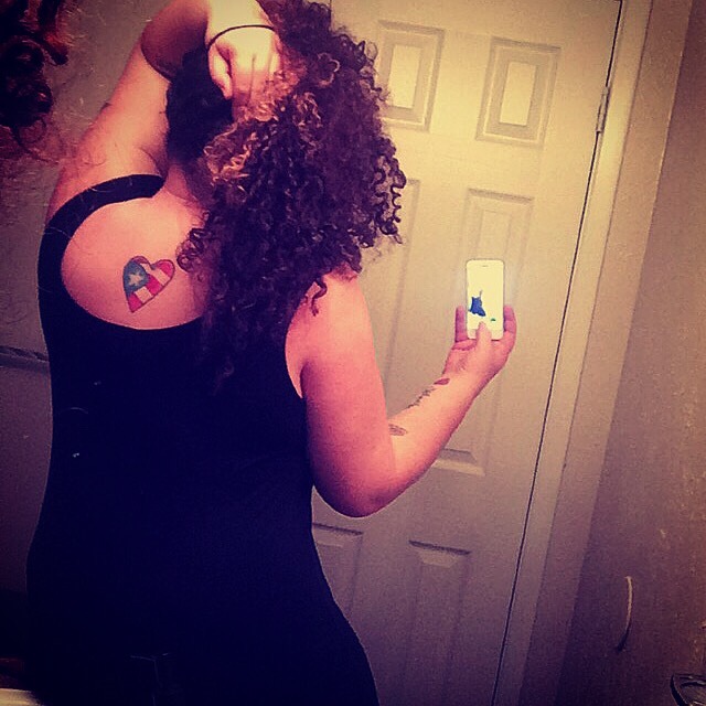 trillyvanilli:Afro boricua #BLACKOUT take 2.