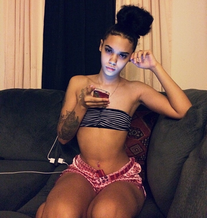 iamindyamarie:  Tacky  Ig: @indyamarie_ 