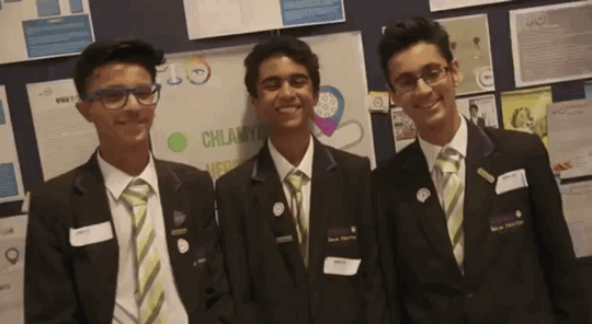 XXX These teens have invented condoms that change photo