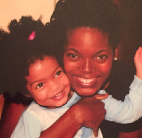 melaninhoe:  rudegyalchina:  shedont-lye:  securelyinsecure:  Yara Shahidi and her mother Keri  Omg 😆😆😆   Black women don’t age boooyy  They’re twins