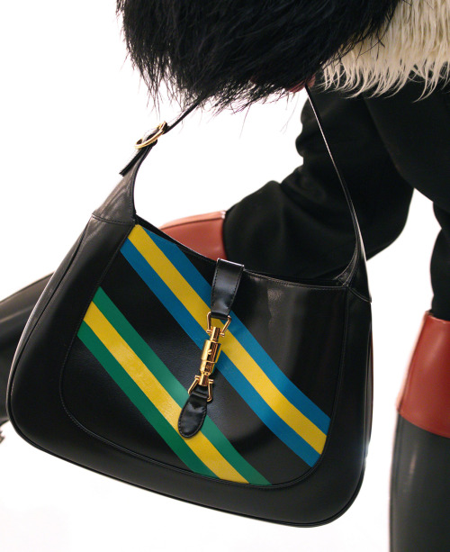 Trendy Bag for FW21: Early 2000′s bag.- 2000&rsquo;s Prada hobo shoulder bag.GCDS, Gucci, 