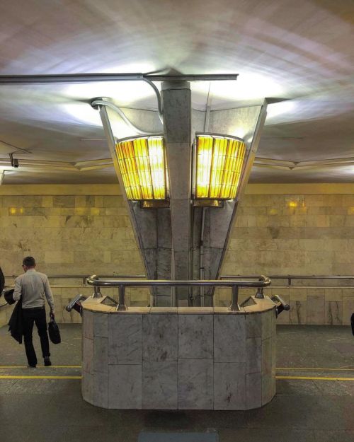 insularmodernities::.Oktyabrskaya underground station, detail of the pilar, designed by: Yu. Grigory