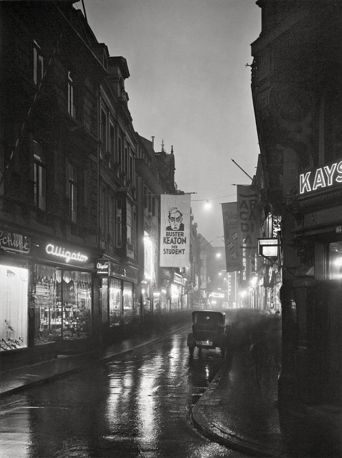 Köln, Hohestrasse / Cologne, Hohe Strasse (Germany), ca 1928, Hugo Schmölz. German (1879 - 1938)