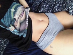 littleeminx:  Nothing too special but this was me earlier all hungover in bed. And yes that is a Jesse Pinkman shirt :))