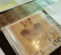 bllackpink:  Pre-order 1989 here. 