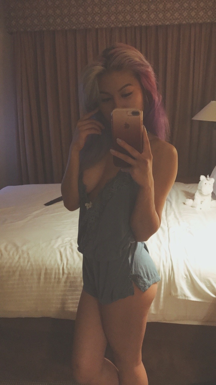 thedirtycupcake:MILFmode activated.  instagram: @thedirtycupcake