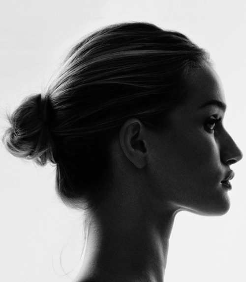 Porn Pics senyahearts:  Rosie Huntington-Whiteley for