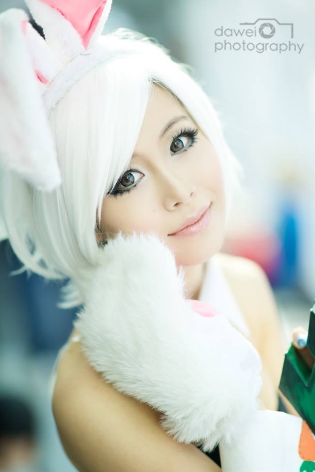 miyuki-cosplay:  Battle Bunny Riven by Miyuki Cosplay Photography: Dawei 