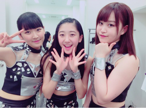 オススメの服かー☺︎秋山 眞緒｜つばきファクトリー オフィシャルブログ Powered by Ameba