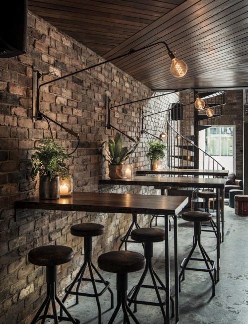 steampunktendencies: Donnie’s Bar, Sydney Australia: A New York Style Loft Bar with A Touch of