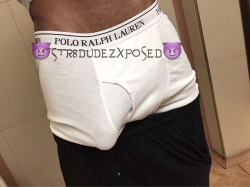 str8dudezxposed:  Rell…Http://www.Str8DudezXposed.tumblr.com