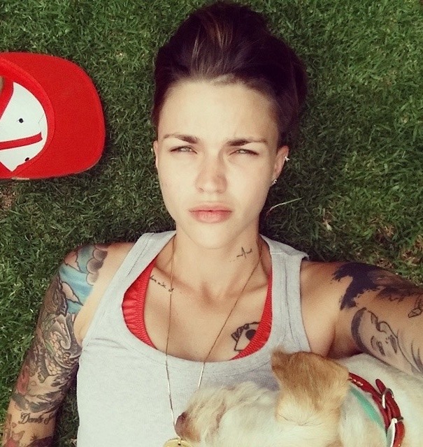 eden-duh:  I think I found my future wife.  😍