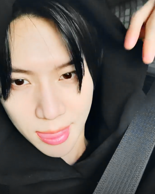 Day 321/548 of Taemin’s enlistment (210531 - 221130)VLIVE ‘CØDE BeepBeepBeep